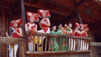 广西三月三对歌视频,民族风情对歌盛宴