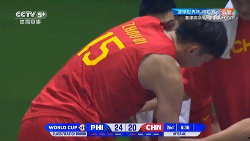 周琦受伤视频,赛场惊魂，篮球巨星遭遇意外